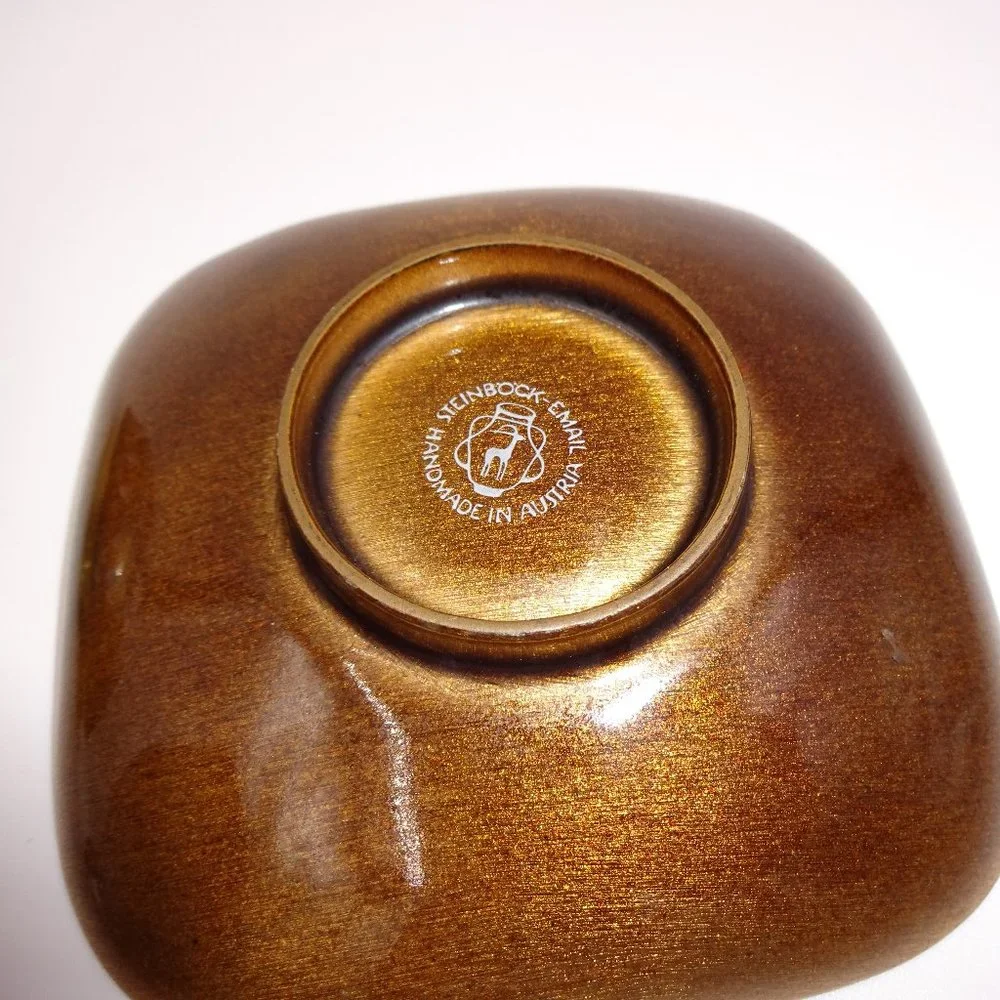 Enamel Steinbock Email Round Trinket Box & Square Tray Gold White Flowers Woman
